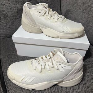 Adidas D.O.N. Issue 4 Mens Basketball Shoes White Sneakers NEW Sz 11